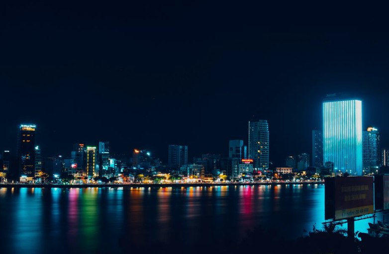 phản hồi 8Day